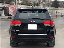 جیپ گراند شیرۆکی